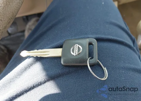 2011 Nissan Versa 1.8S z USA, uszkodzony, nr VIN 3N1BC1CPXBL457714